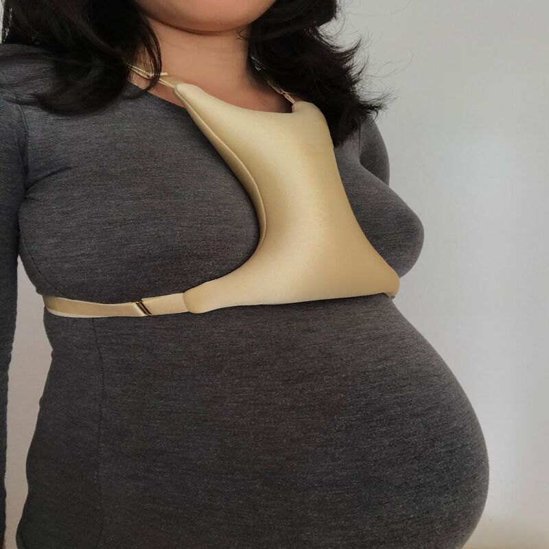 HexoBust™ Anti-Wrinkle Chest Support Pillow