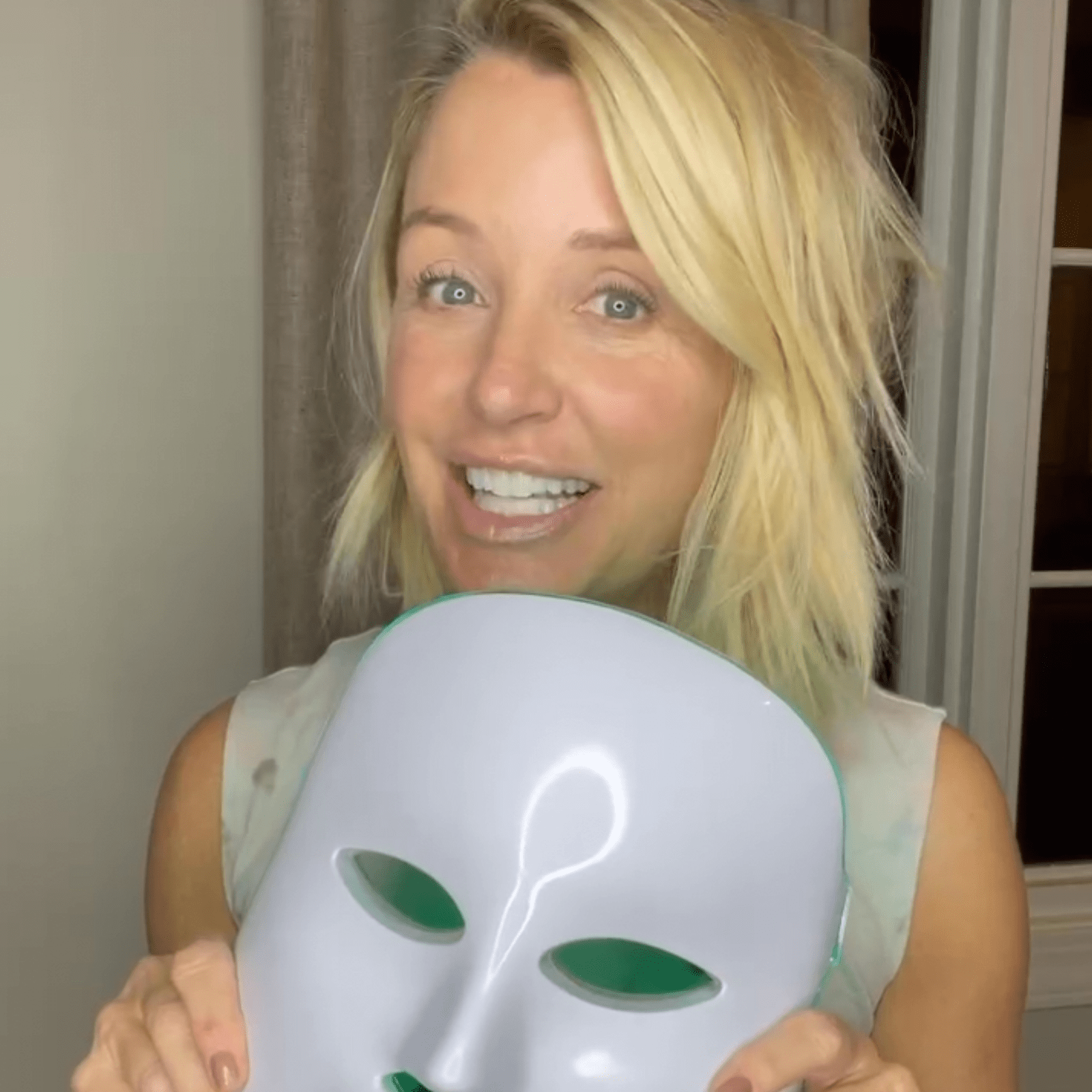 HexoMask™ Skin Rejuvenation Photon Face Mask